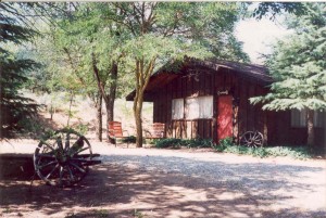 Lodging - Comfortable Cabins